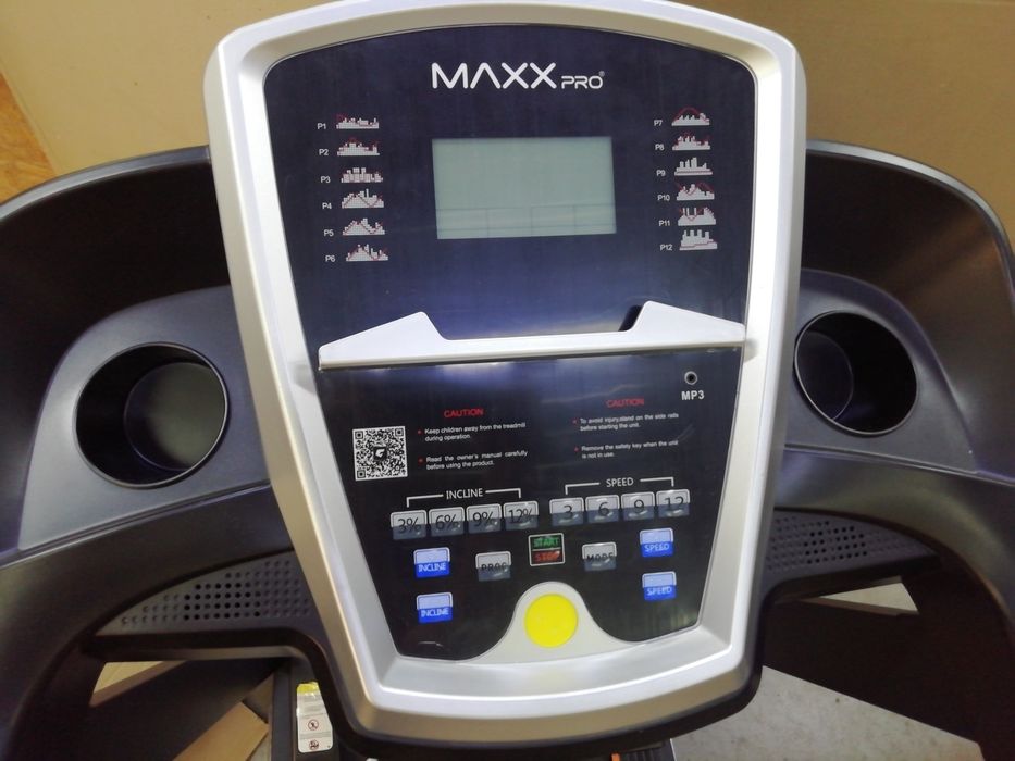 Бігова доріжка, Кардіотренажер  MaxxPro F30