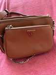 Torebka Giuess brązowa crossbody