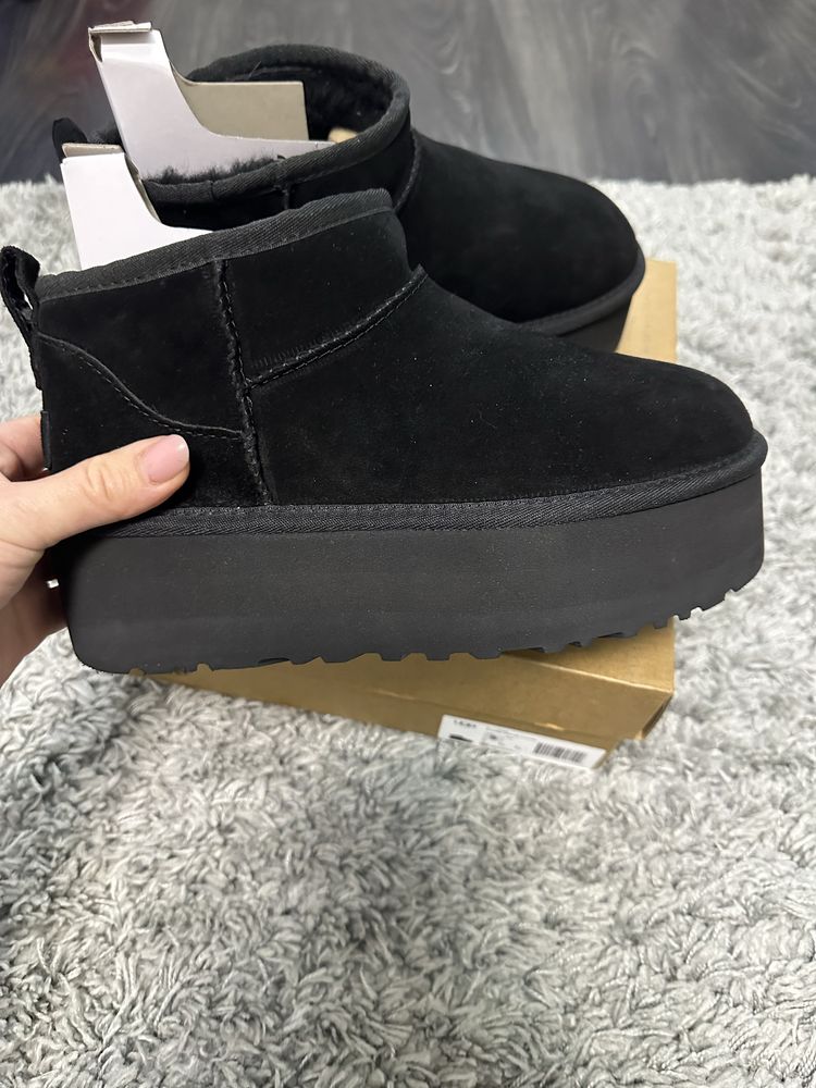 UGG US 9 оригінал