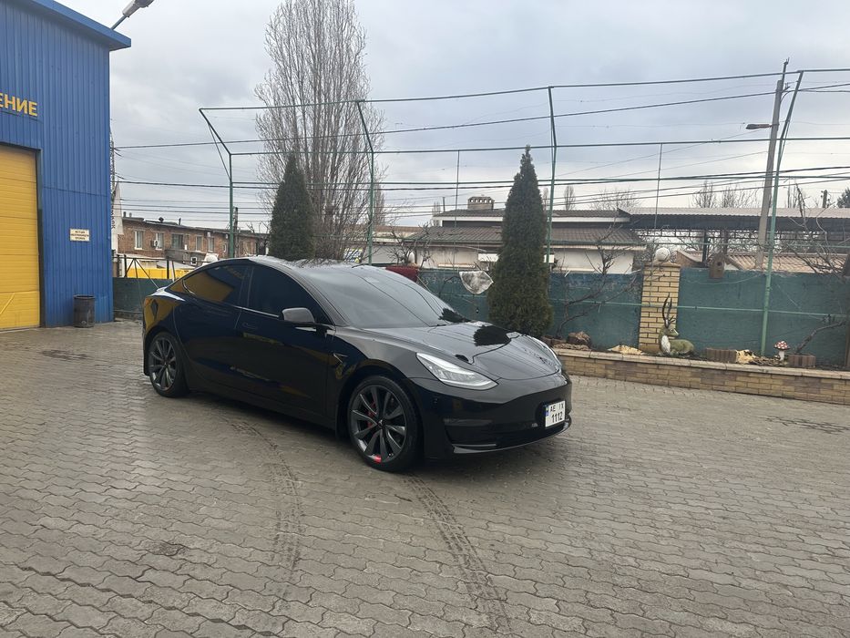 Tesla Model 3 dual motor