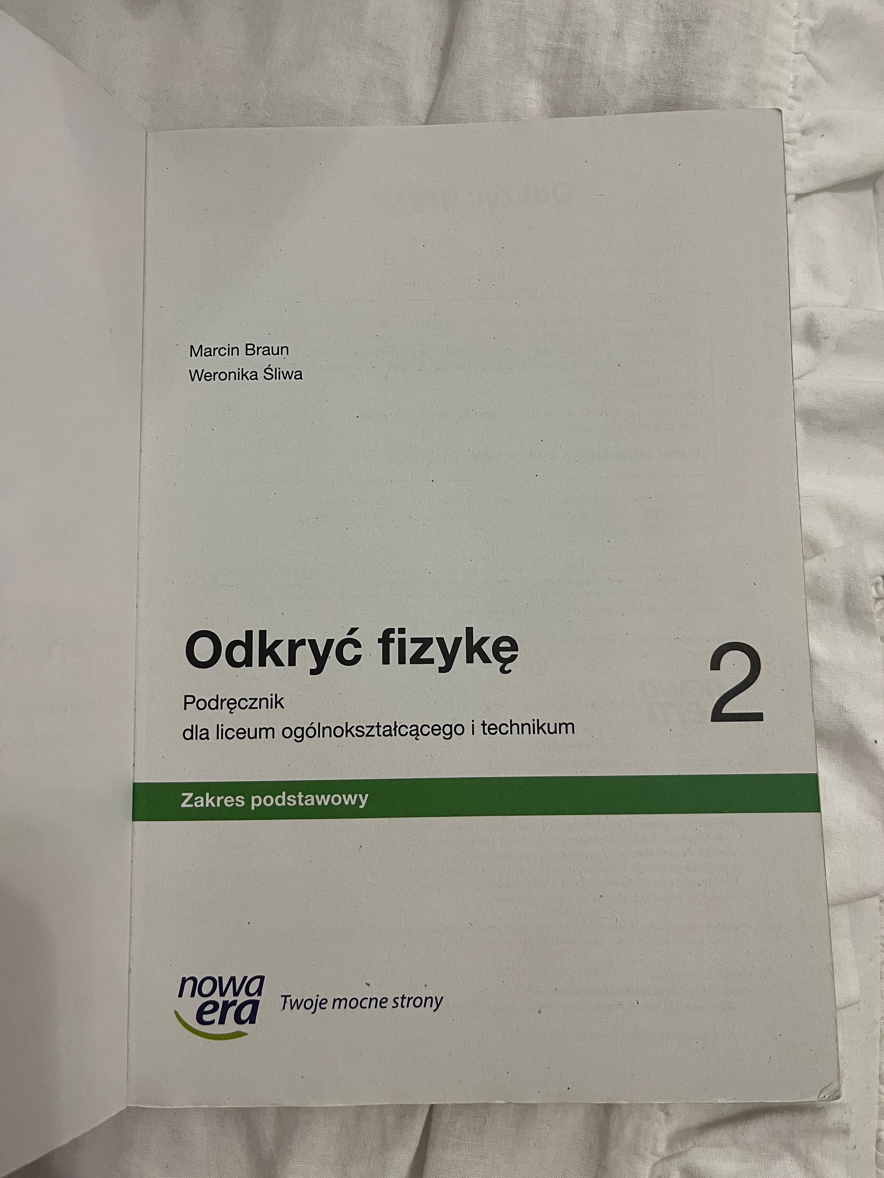 Podręcznik do fizyki do klasy 2 ponadpodstawowej.