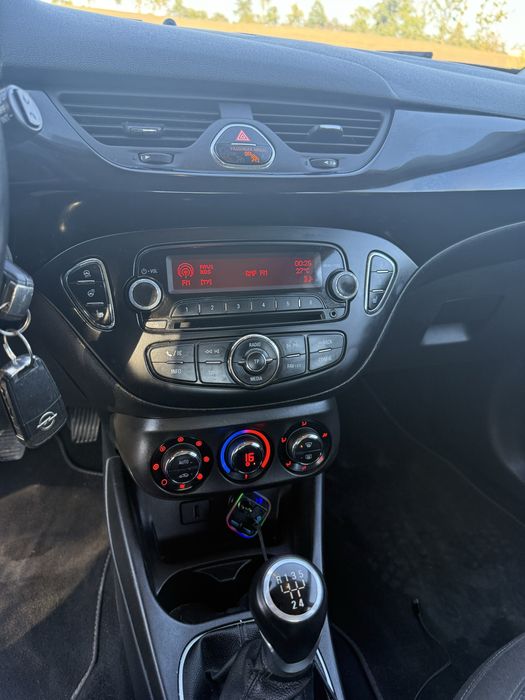 Opel Corsa E 1.4 90km Climatronik 5 - drzwi zarejestrowana 76tys km
