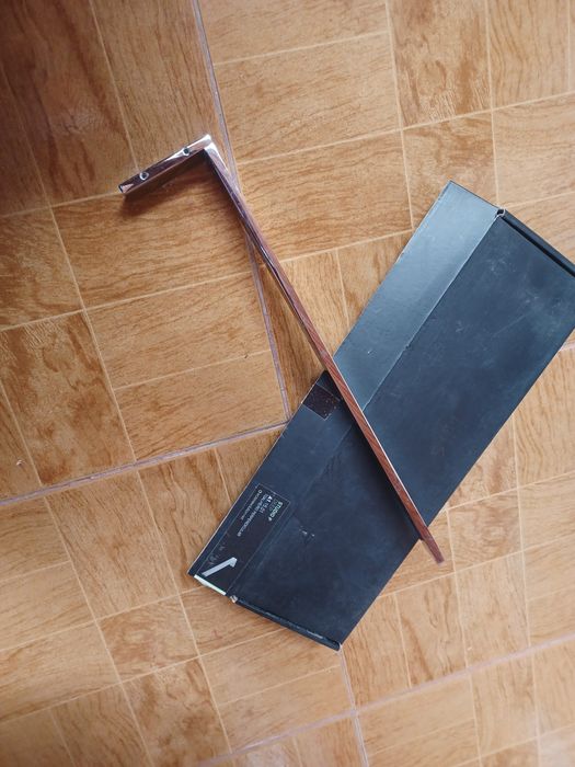 Toalheiro perpendicular inox