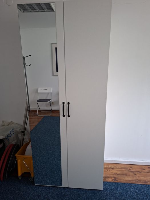 Szafa z lustrem,biala