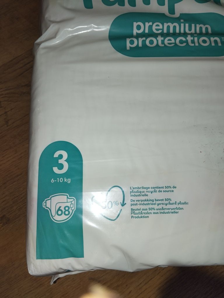 Подгузники Pampers Premium Protection 3
