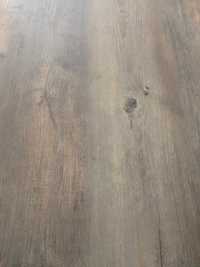 Panele Winylowe na klej w czterech odcieniach drewna