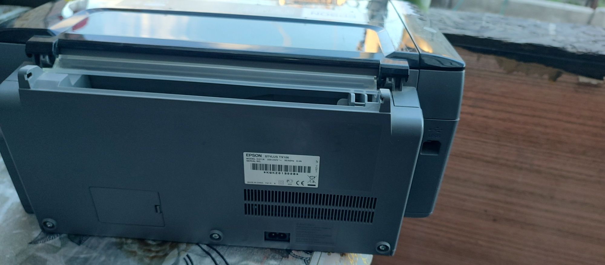 Принтер Epson TX 106( на запчастини)