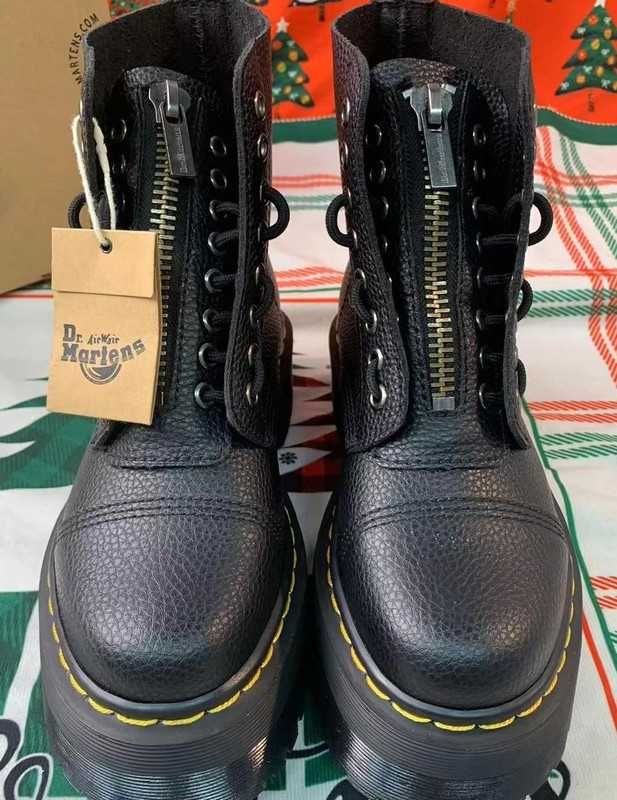 Dr. Martens Sinclair Platform Boot Lazy Oaf R40