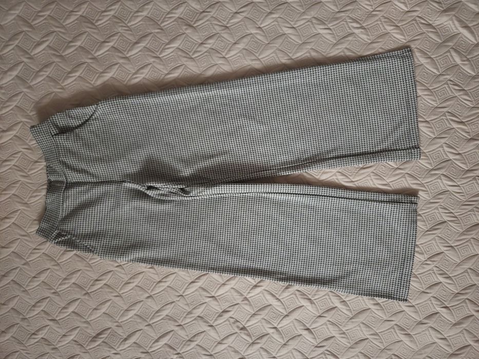 Штани палаццо, кюлоти для дівчинки