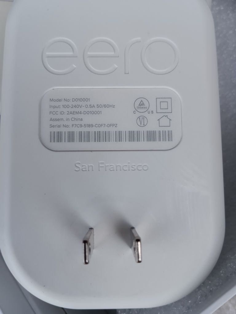 Mesh система Amazon eero pro( 1 eero + 2 eero Beacons) 2gen