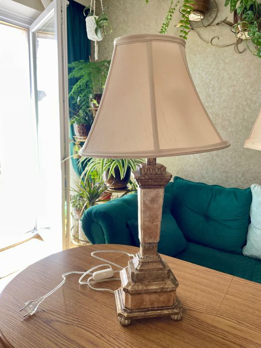 Lampy nocne/ do salonu