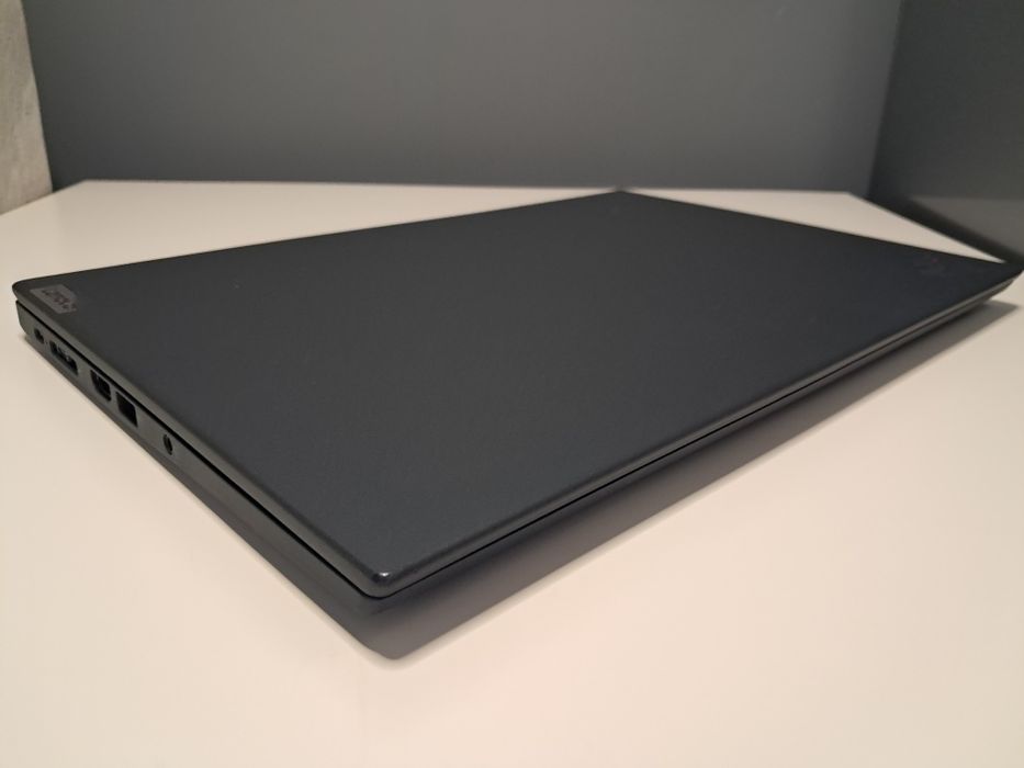 Lenovo ThinkPad T14s gen 2 I7-1185G7 3.0GHz/ 32GB RAM/ 512GB ssd
