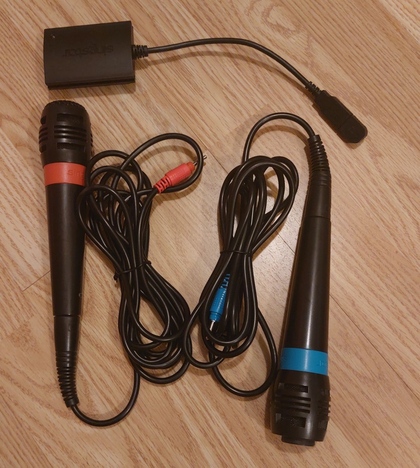 Microfones e adaptador PS2