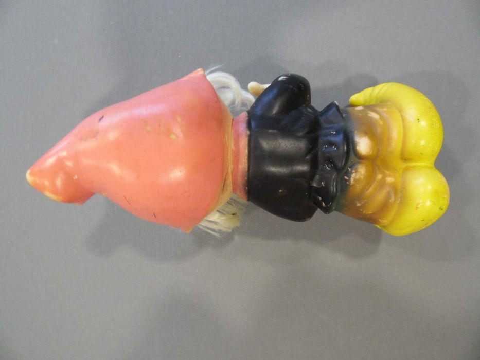 Antigo boneco Anão da Famosa