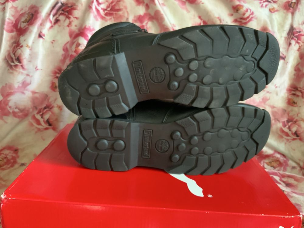 Оригинальные кожаные зимние ботинки Timberland. Размер 43 - 28 см