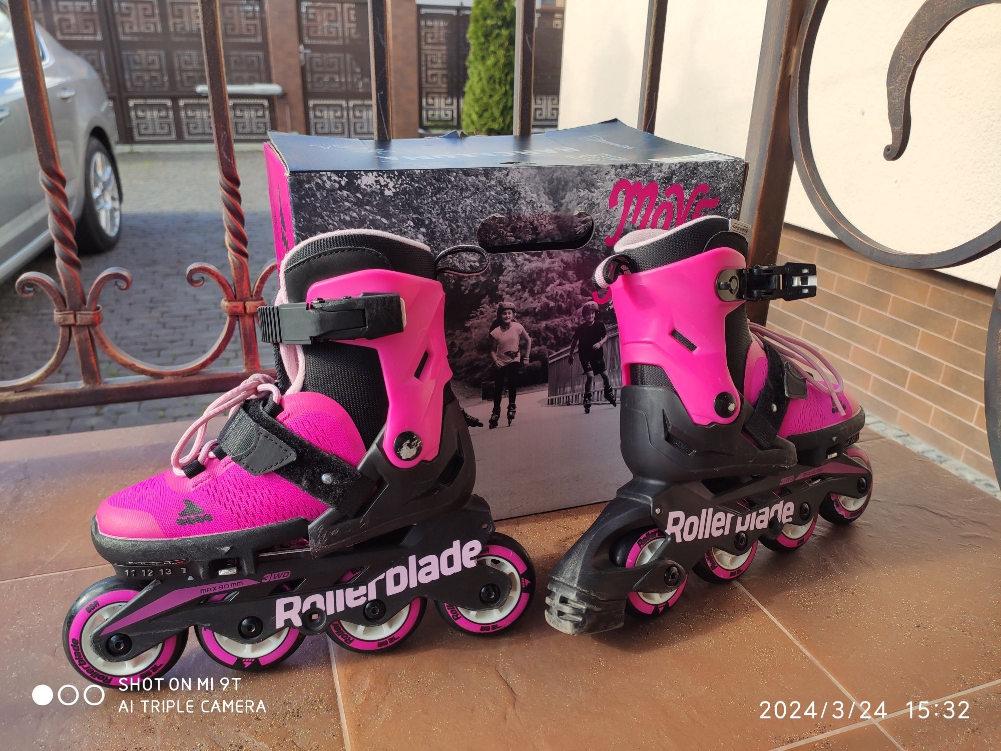 Ролики для дівчинки Rollerblade, розмір 28-32