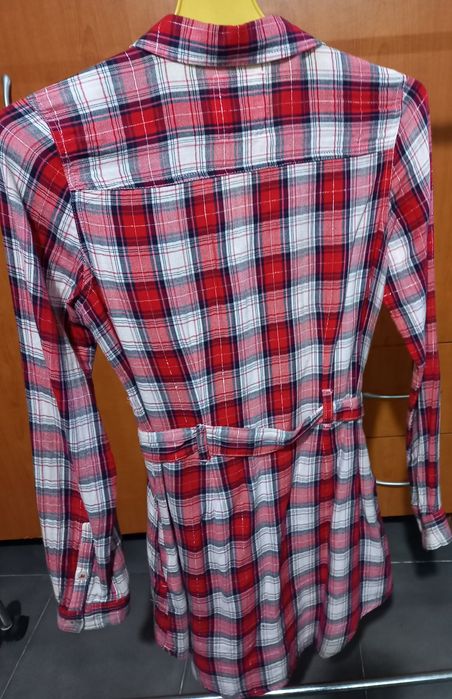 Camisa comprida com cinto