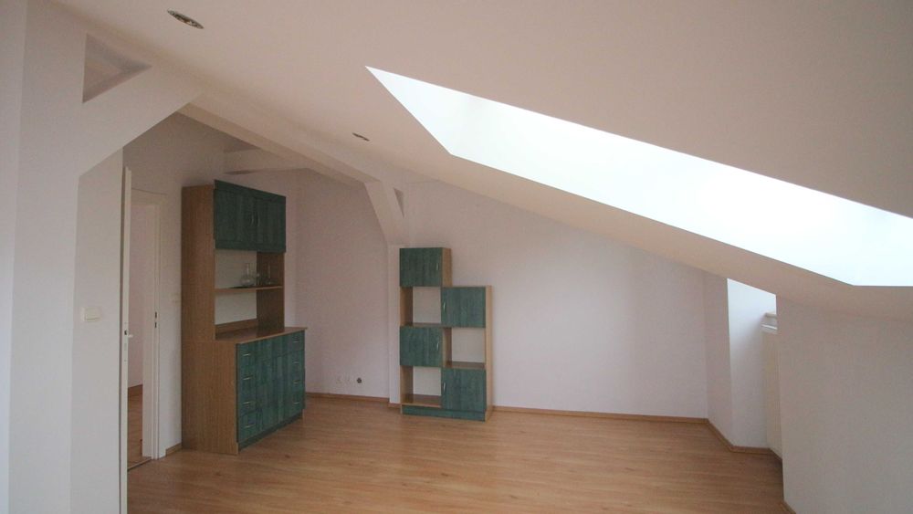 Mieszkanie 3 pokoje z garażem do wynajęcia.