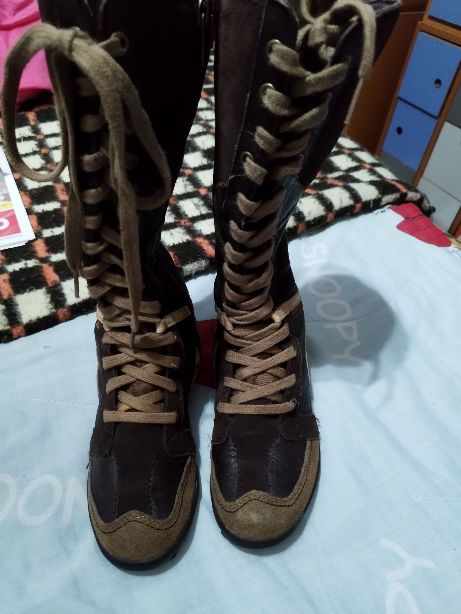 Bota sapatilha tons castanho
