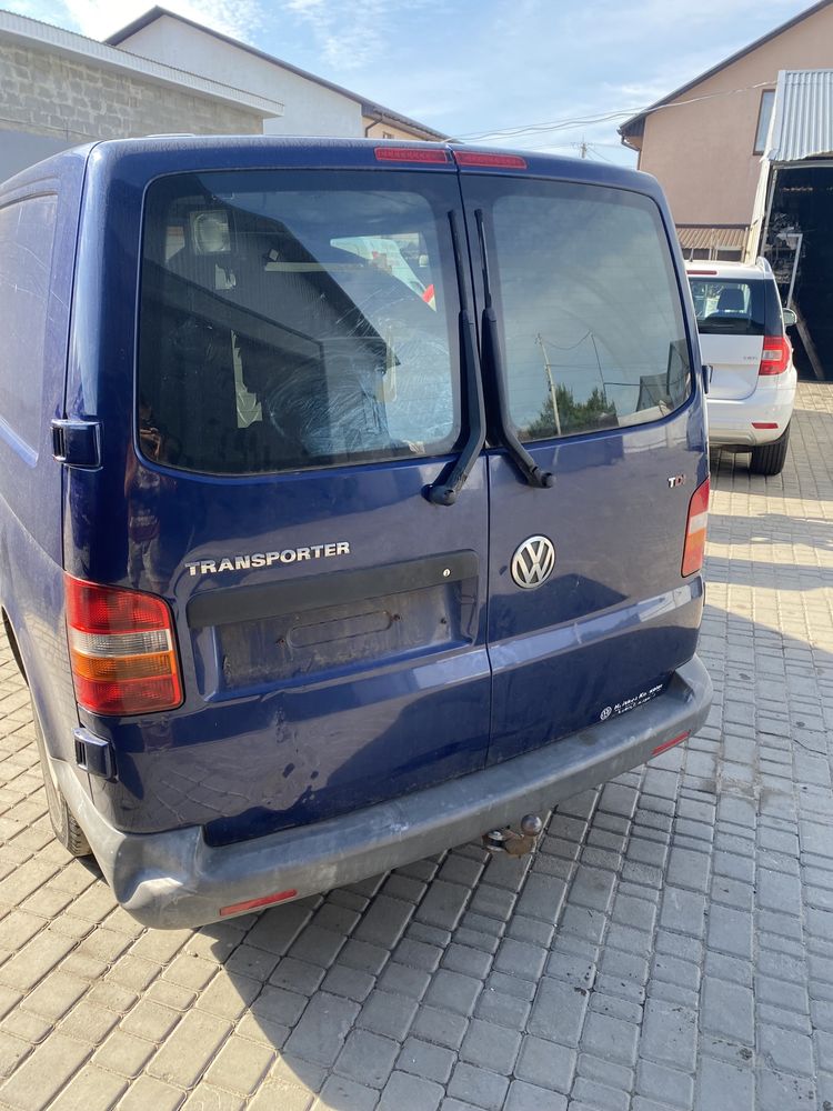 Розборка,запчастини,шрот Volkswagen T5