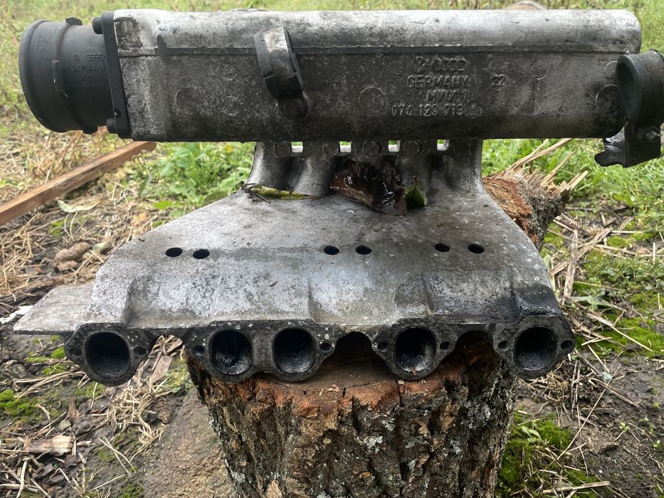 Колектор VW T4 AAB 2,4D впуск випуск