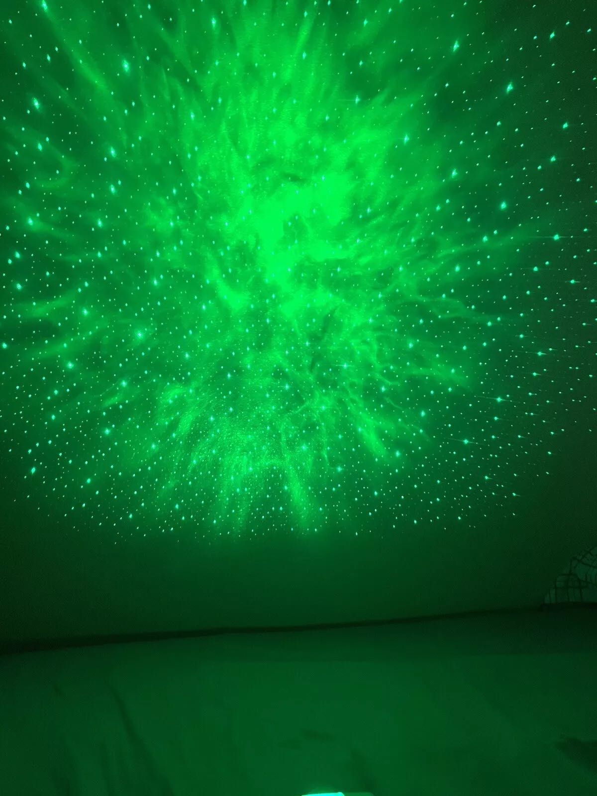 Светодиодный проектор звездного неба Nigecue Wi-Fi 3D Galaxy