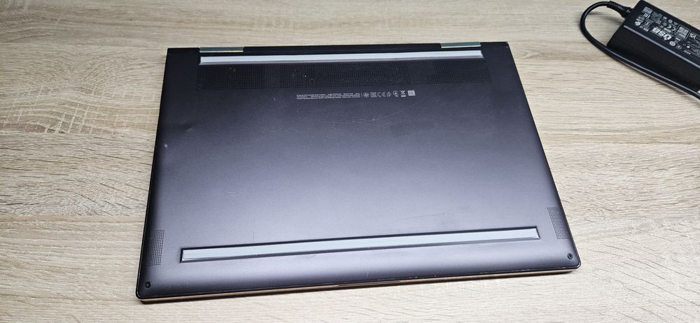 HP Spectre x360 13-ae006no i7-8550U, 16GB Ram, 256GB dysk