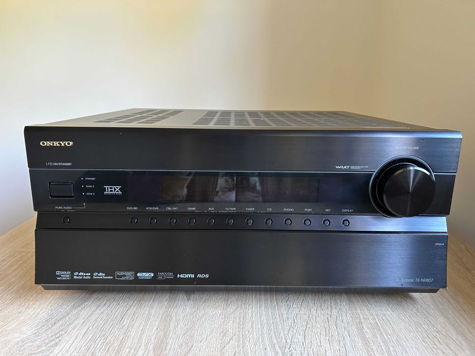 Amplituner Onkyo TX-NR807
