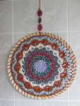 Zawieszka szydełkowa boho mandala na obręczy *Duża* Z koralikami