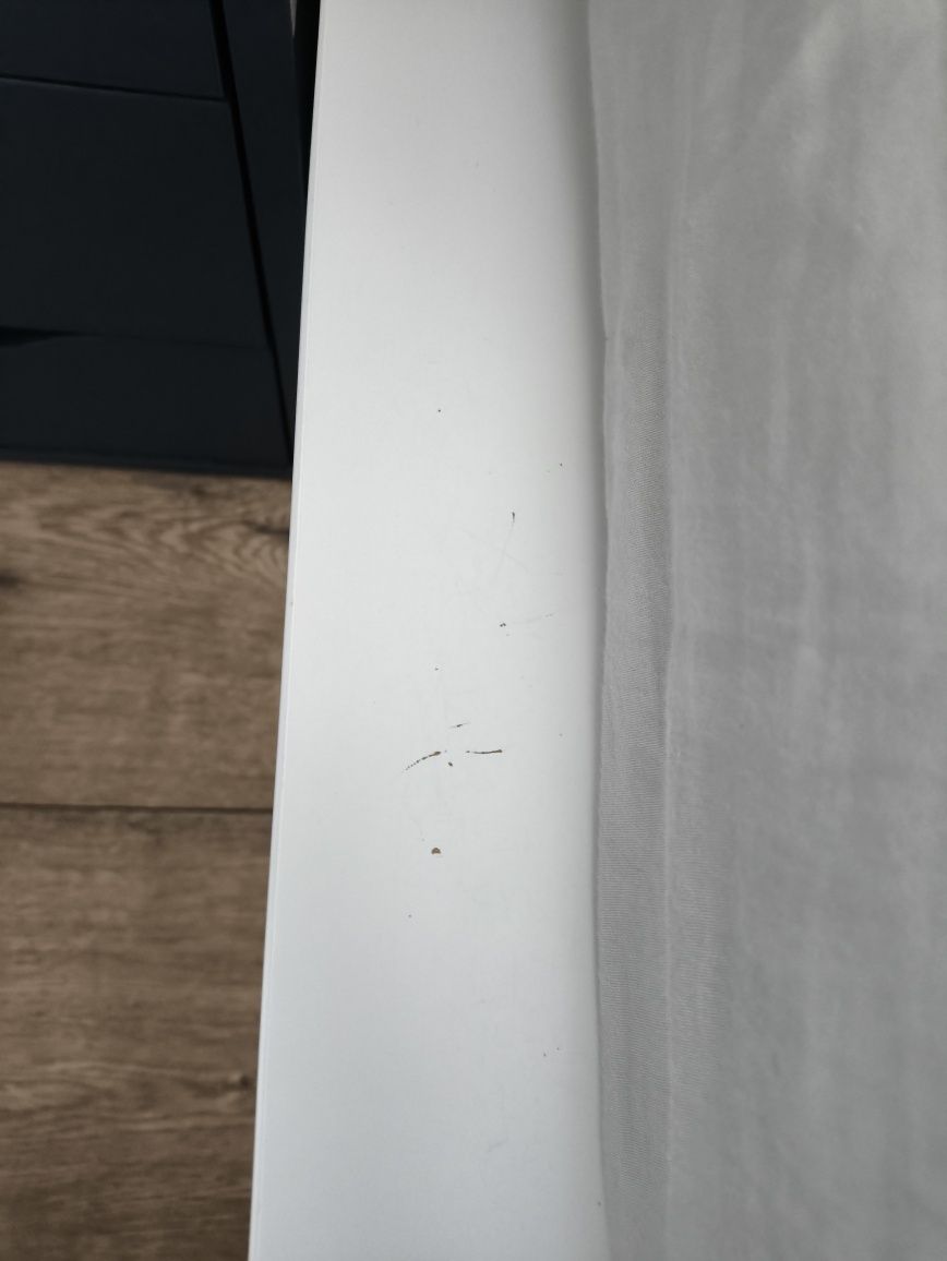 Łóżko Ikea  malm pojemnik 90x200
