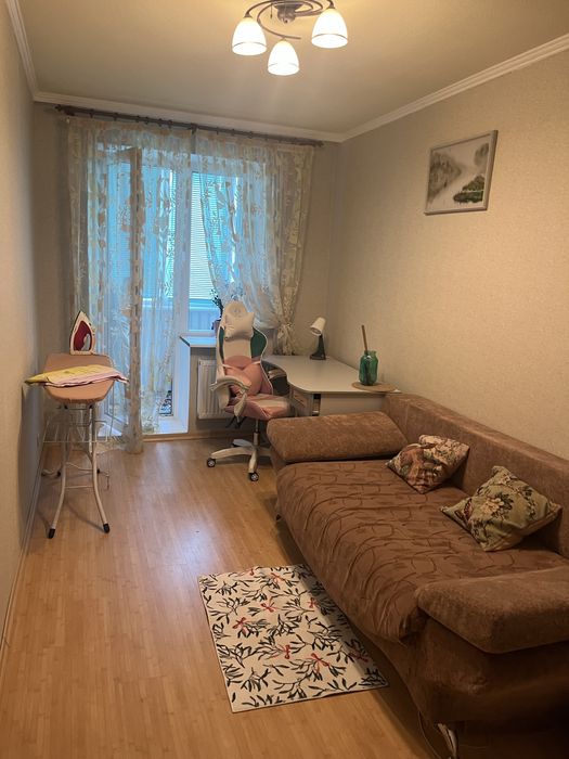 Сдам 3-х комнатную квартиру в центре с ремонтом