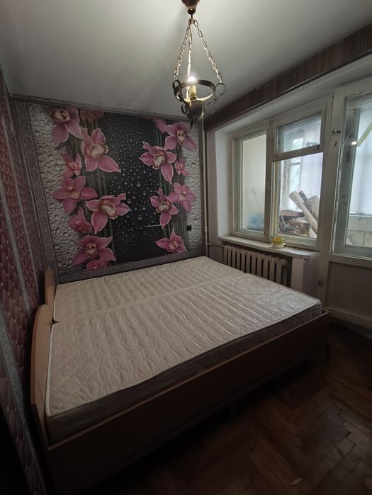 Продаж 2-кімнатної квартири Центр міста