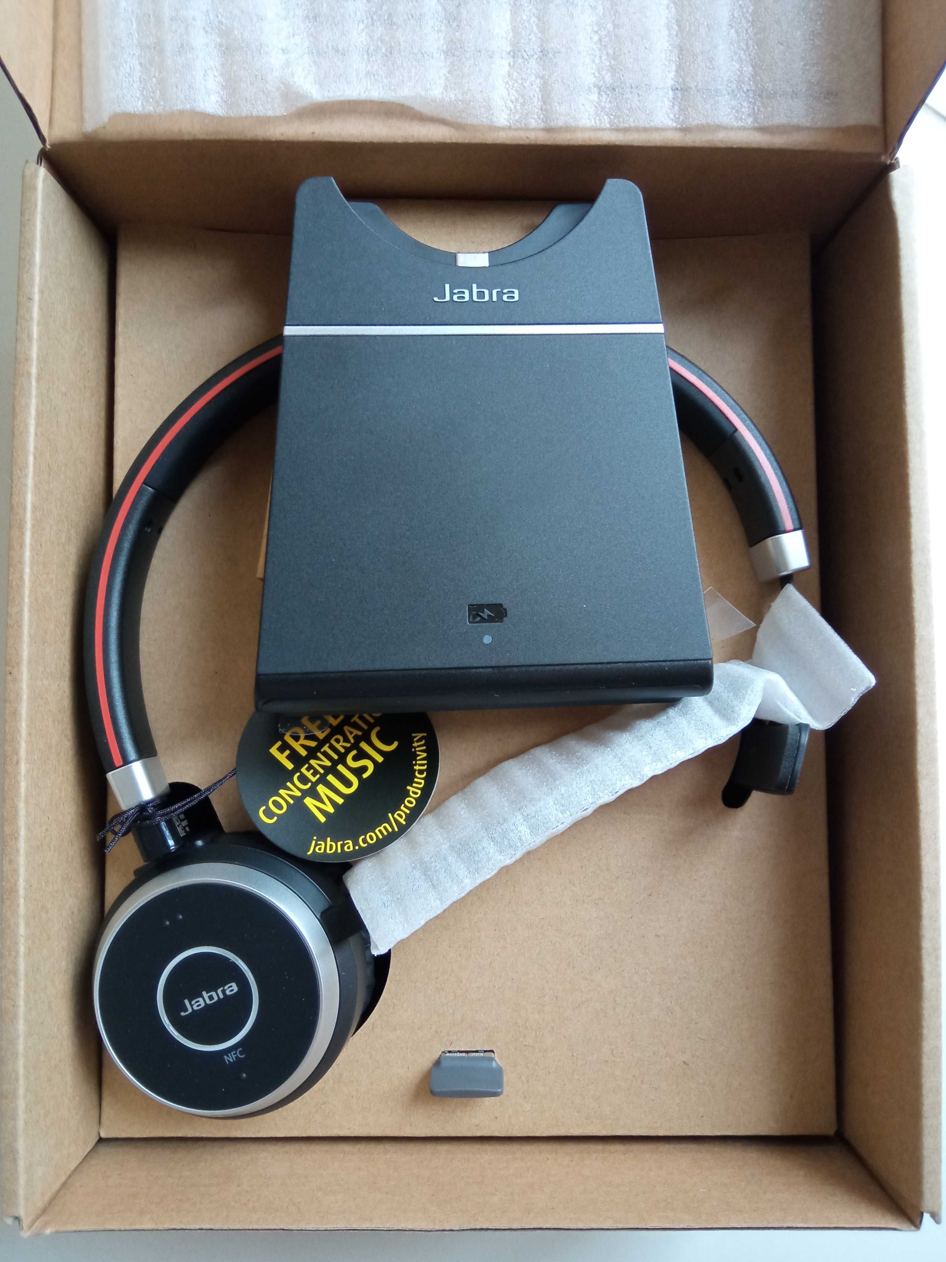 Zestaw słuchawkowy Jabra Evolve 65 Mono MS + stacja ładująca + adapter
