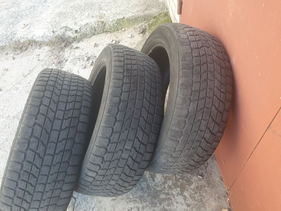 Шини 235 55 r19 зимові yokohama