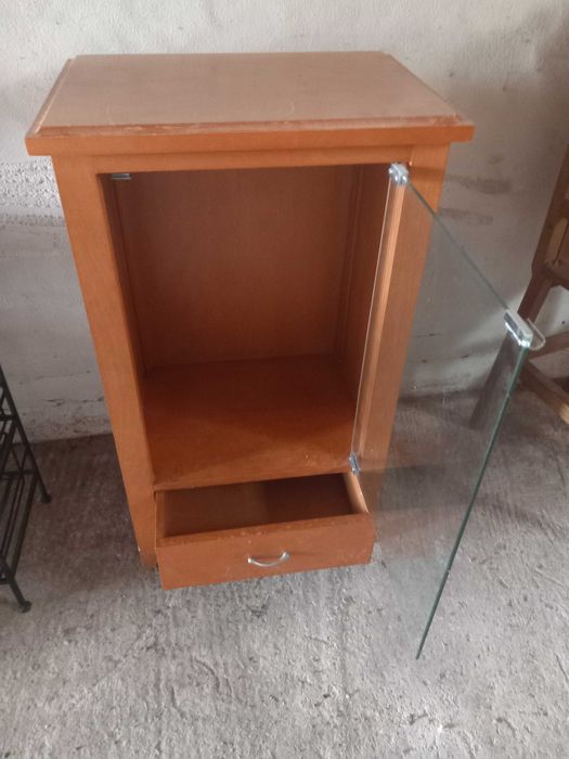 Expositor de loja, com arrumação