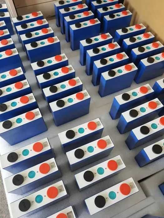 Аккумулятор LiFePo4 EVE 105Ah / 280Ah / 2024 год / 0,22mOm / батарея