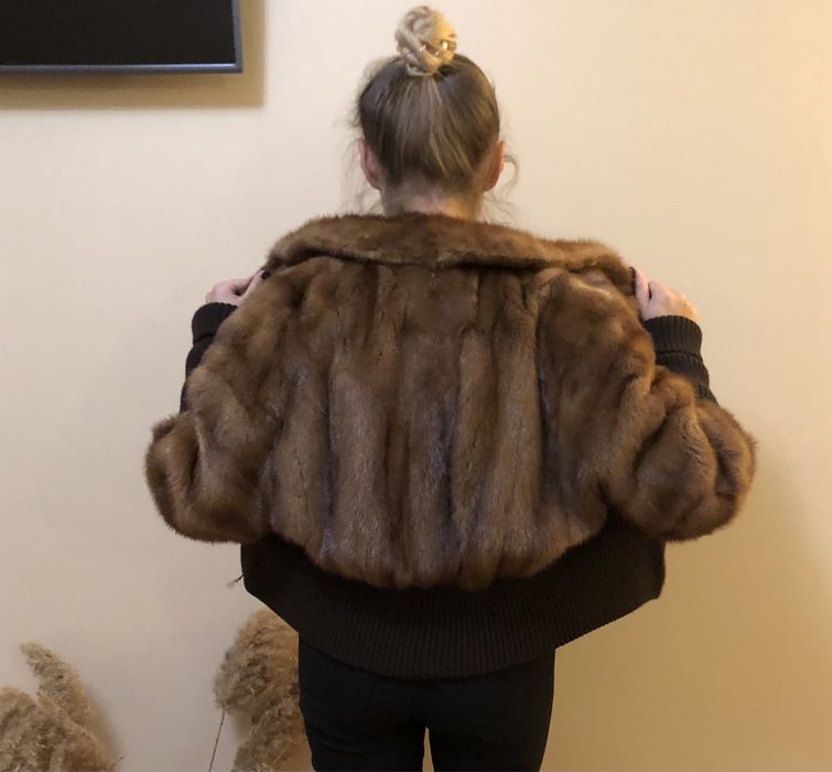 SALE! Норкова шубка сучасного крою  р-р универсальний. Автоледі