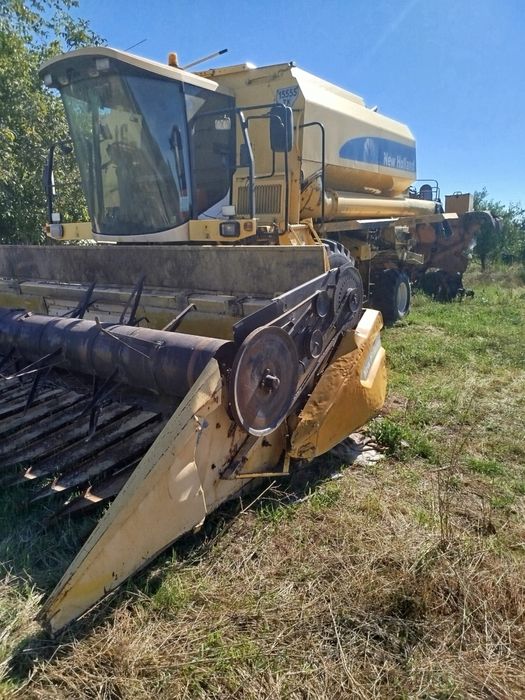 Продам комбайн NEW HOLLAND