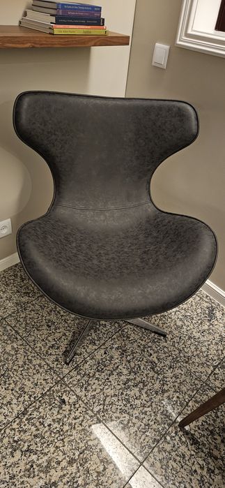 Cadeirão giratório ADoze