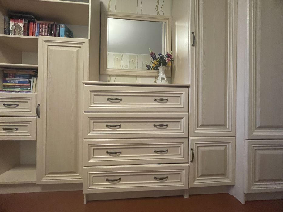 БУ Дитяча стінка, набір меблів Юніор 1, 380 см