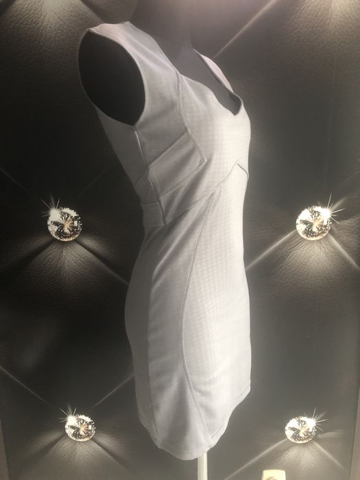 Szara klasyczna sukienka Tally Weijl 38