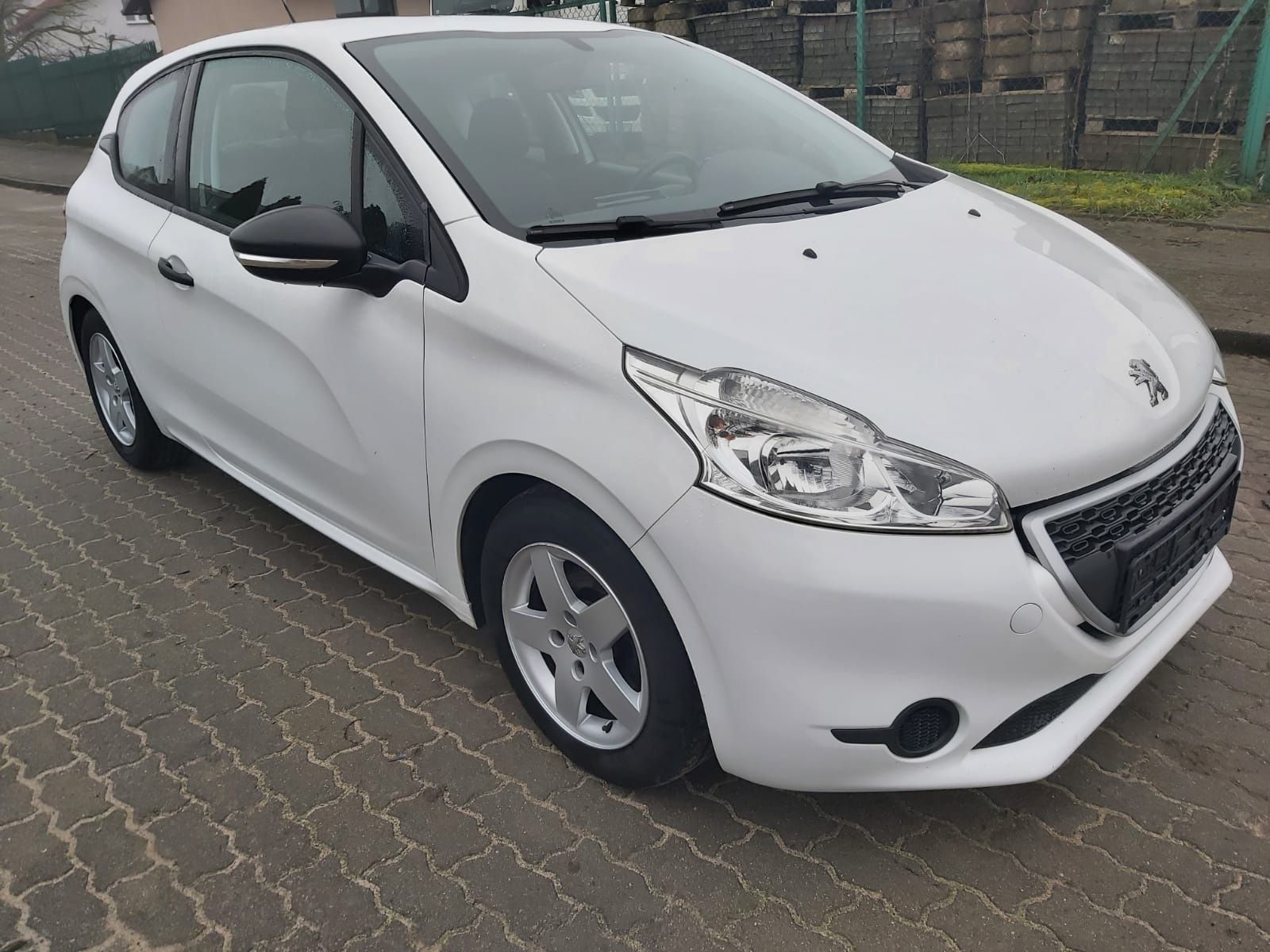 Peugeot 208 1.4 HDI