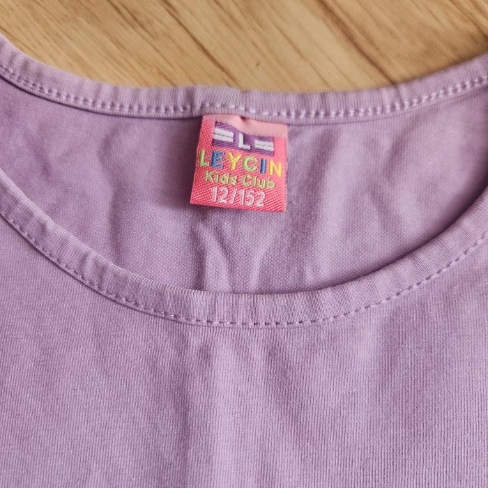 Bluzki z krótkim rękawem Wensdey rozm.152.