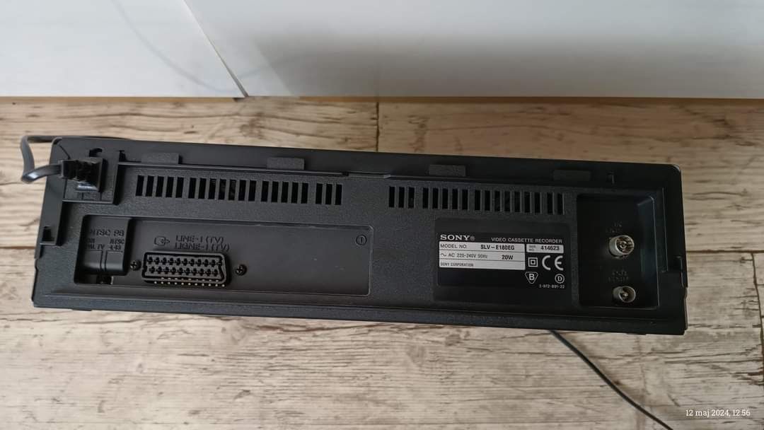 Odtwarzacz VHS Sony