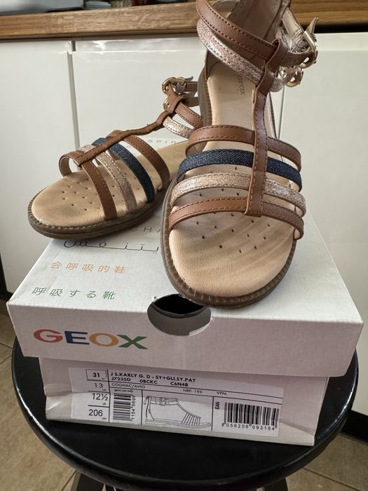 Sandały Geox model Karly dla dziewczynki rozm. 31