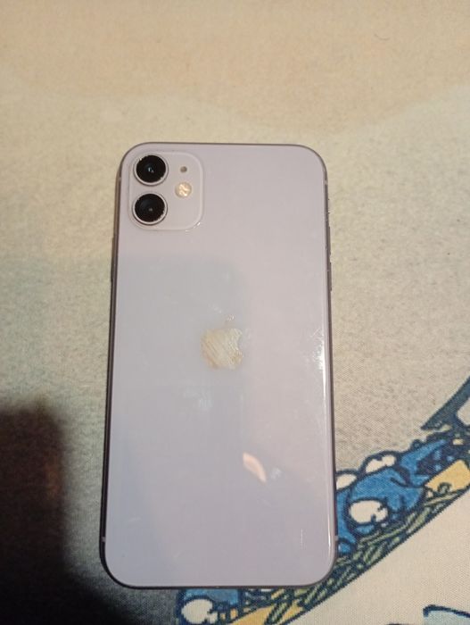 iPhone 11 128GB fioletowy. Kondycja baterii 100 procent.