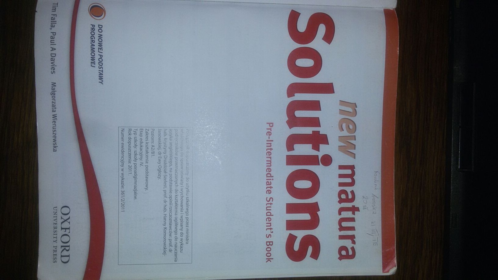 New Matura Solutions Pre-Intermediate Student s Book