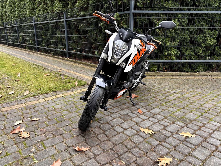 KTM Duke 125 # Akrapovic # crash pady # nowy napęd# 15 KM 2,5 l/100 km