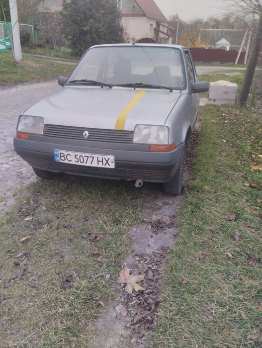 Авто Renault 1986 р.