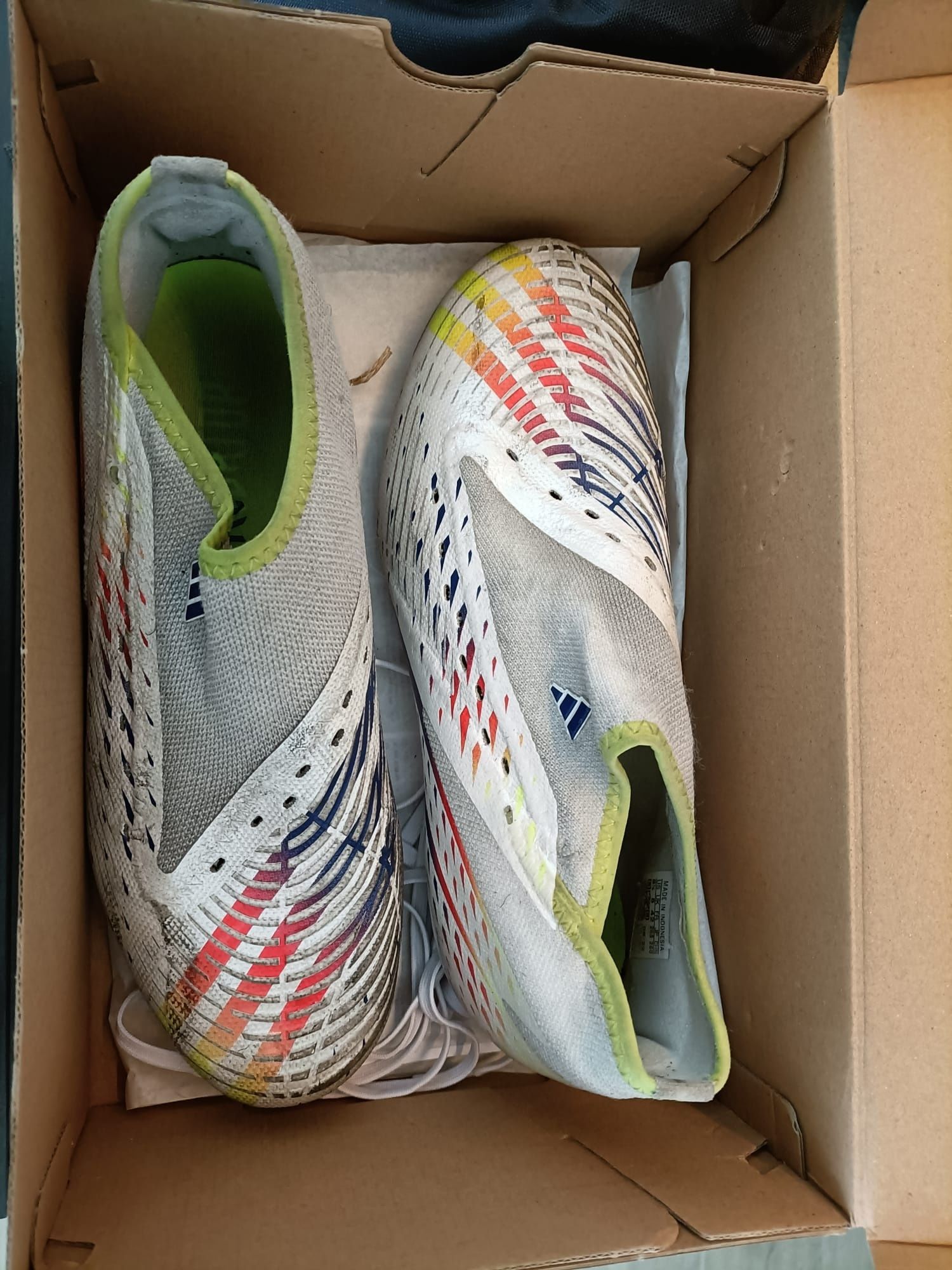 Chuteira Adidas predator edge t:42